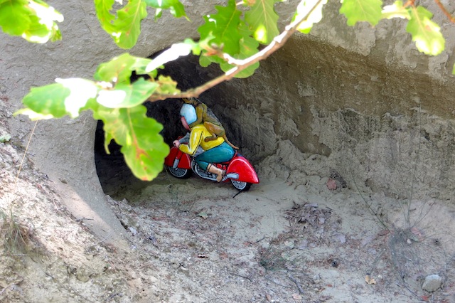 moto tunnel