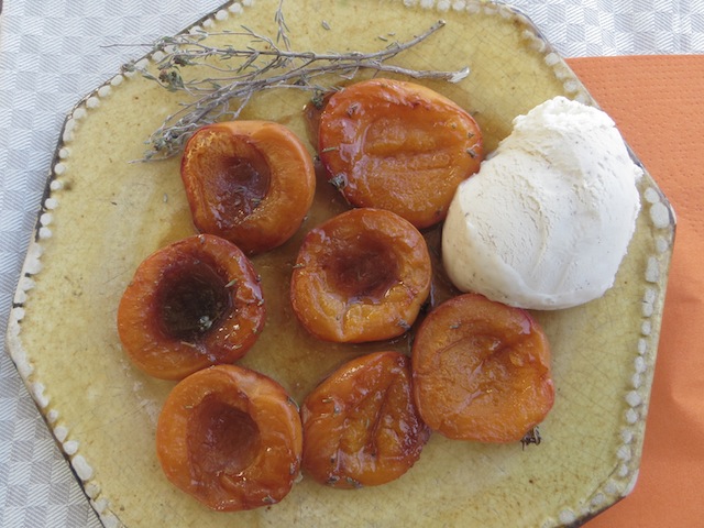 assiette abricots